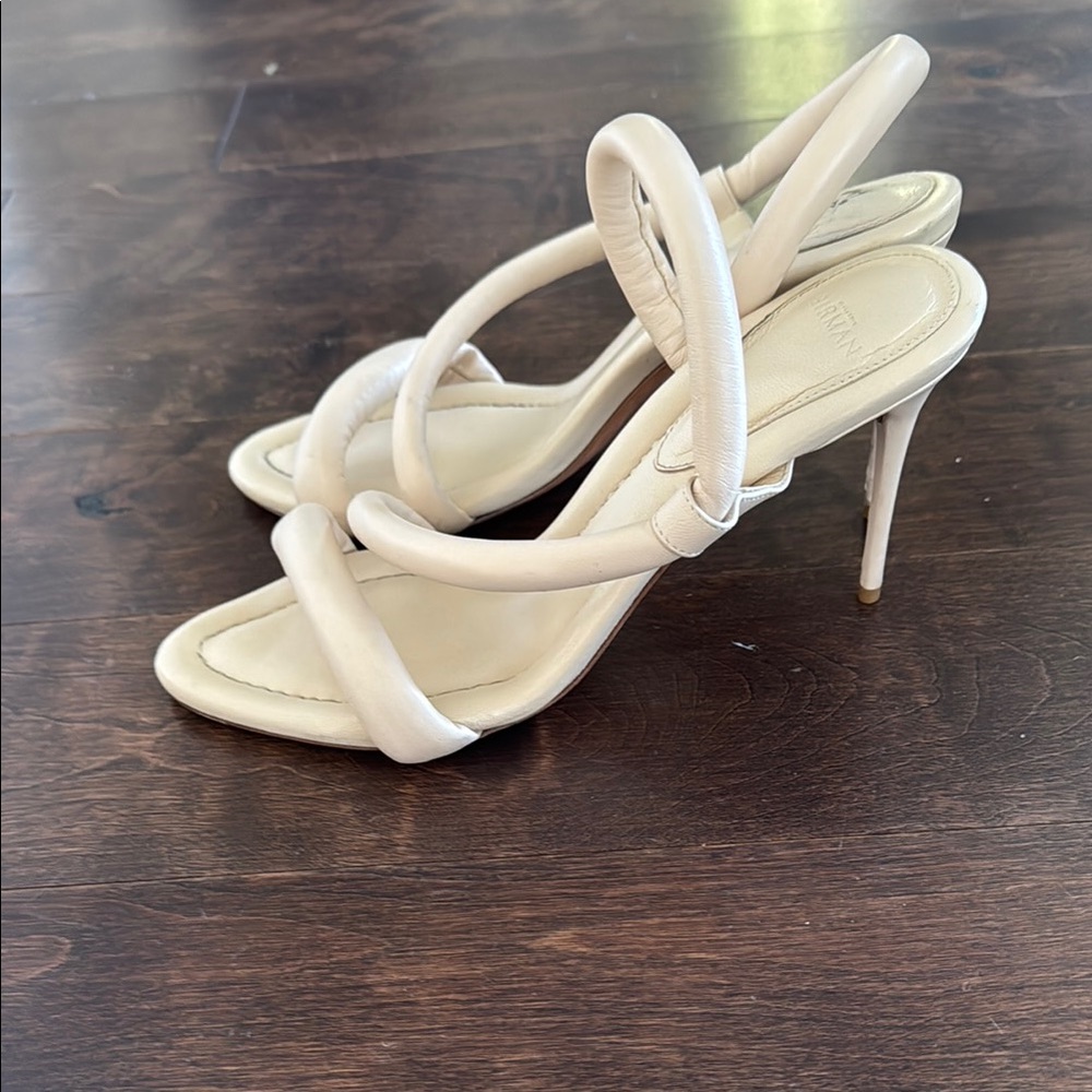 Alexandre Birman Leather Slingback Sandals